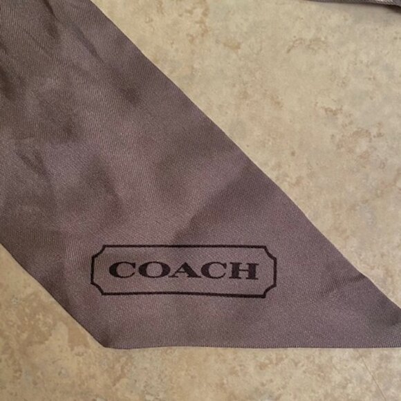 COACH: SIGNATURE 100% SILK 'ZEBRA ZIGZAG' SCARF-35.5" X 2.5" *NEW WITHOUT TAGS* - Picture 2 of 5